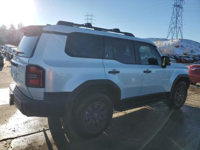 JTEABFAJ5R5002699 - 2024 TOYOTA LAND CRUIS BASE Beyaz fotoğraf 3