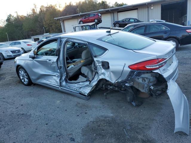 3FA6P0HD9HR269905 - 2017 FORD FUSION SE SILVER photo 2