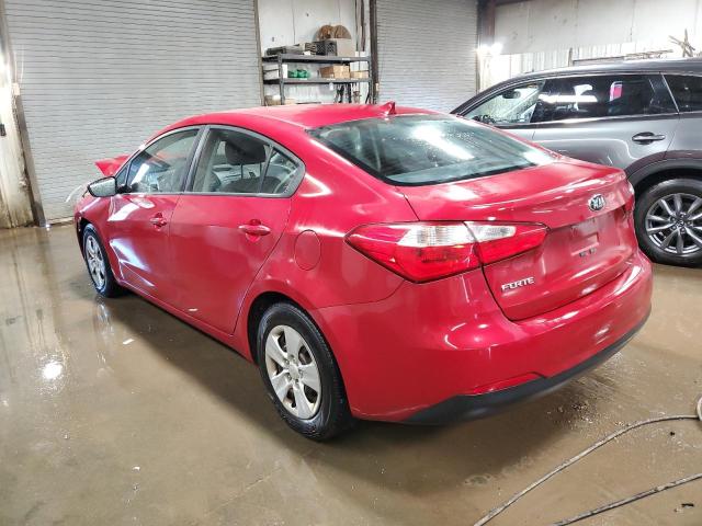 KNAFK4A65G5496163 - 2016 KIA FORTE LX RED photo 2