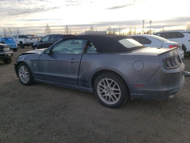 1ZVBP8EMXD5210027 - 2013 FORD MUSTANG GRAY photo 2