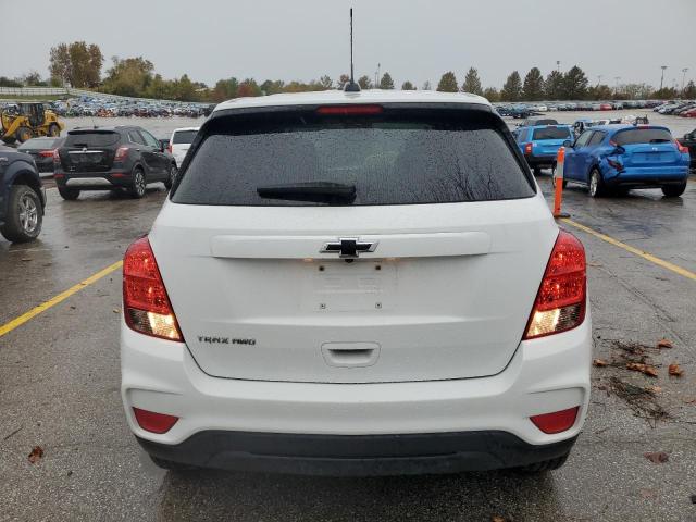 KL7CJNSB3LB080230 - 2020 CHEVROLET TRAX LS WHITE photo 6