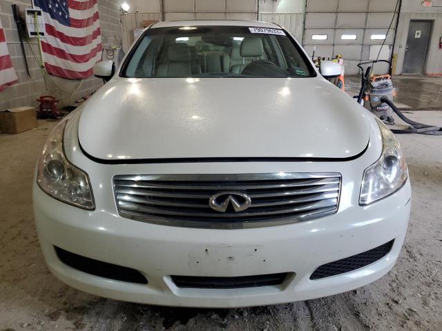 JNKBV61F08M264550 - 2008 INFINITI G35 WHITE photo 5