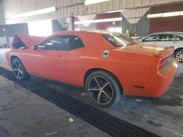 2B3LJ54T49H558276 - 2009 DODGE CHALLENGER R/T ORANGE photo 2