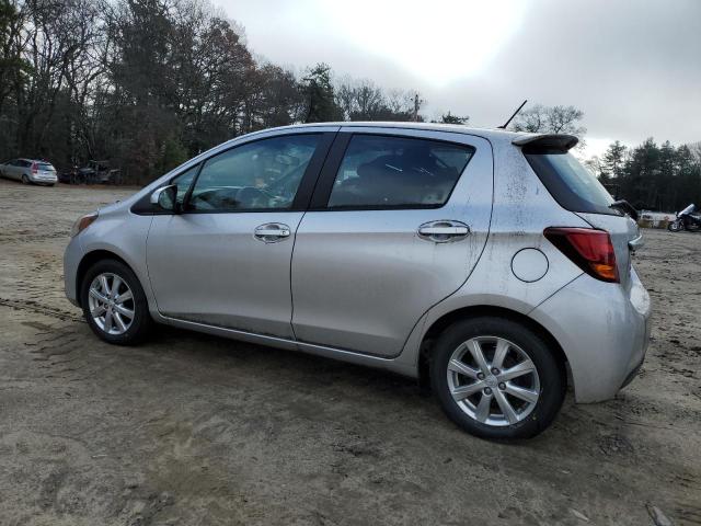 VNKKTUD38HA077840 - 2017 TOYOTA YARIS L SILVER photo 2