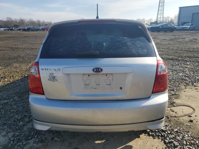 KNAFE161055076200 - 2005 KIA SPECTRA5 SILVER photo 6