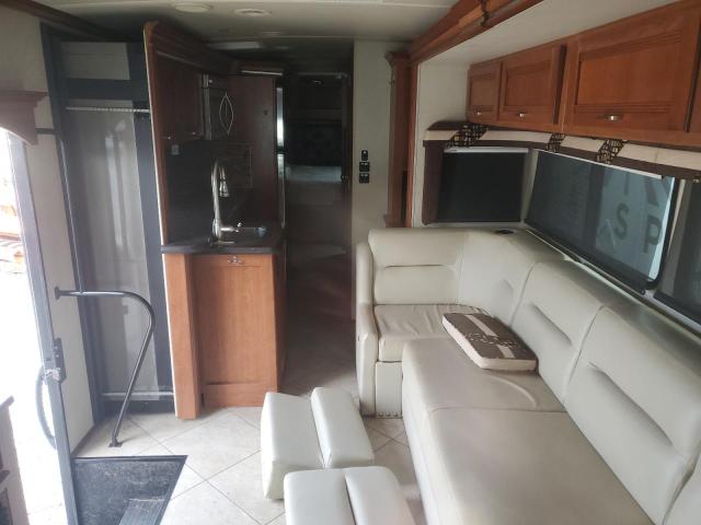 4UZAAJDT4FCGM3985 - 2015 FREIGHTLINER CHASSIS XC კრემისფერი ფოტო 6