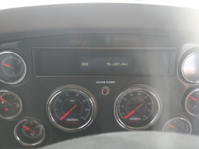 4UZAAJDT4FCGM3985 - 2015 FREIGHTLINER CHASSIS XC კრემისფერი ფოტო 8