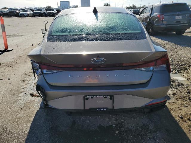 KMHLL4AG8MU213411 - 2021 HYUNDAI ELANTRA SE GRAY photo 6