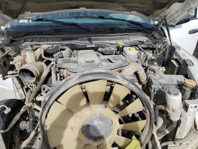 3C63RRGL9JG268704 - 2018 RAM 3500 ST WHITE photo 11