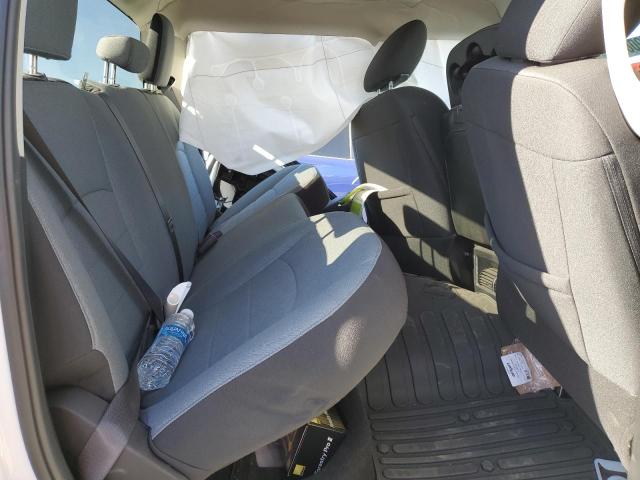 3C6RR7LG1PG661239 - 2023 RAM 1500 CLASS SLT თეთრი ფოტო 10