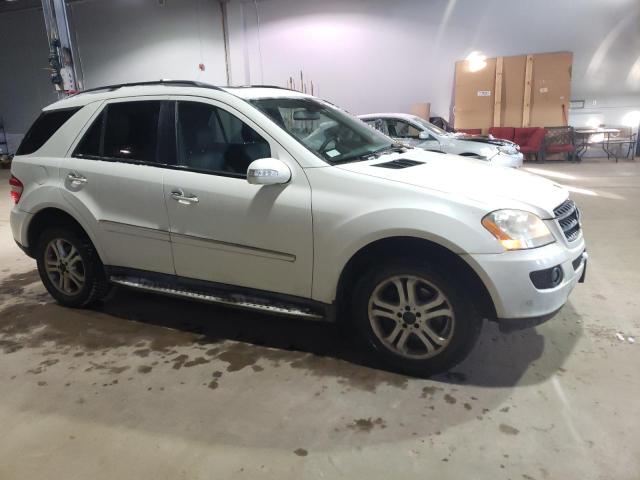 4JGBB22E08A361611 - 2008 MERCEDES-BENZ ML 320 CDI WHITE photo 4
