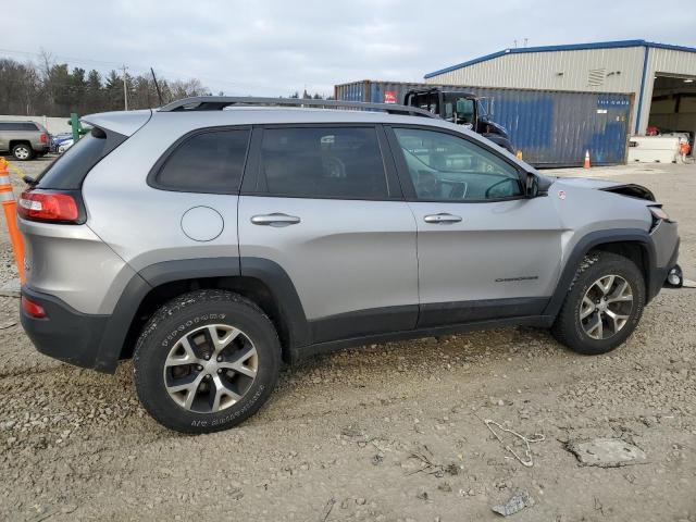 1C4PJMBS3HD213563 - 2017 JEEP CHEROKEE TRAILHAWK SILVER photo 3