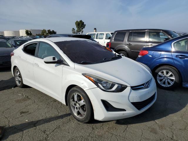 5NPDH4AE7EH511758 - 2014 HYUNDAI ELANTRA SE WHITE photo 4