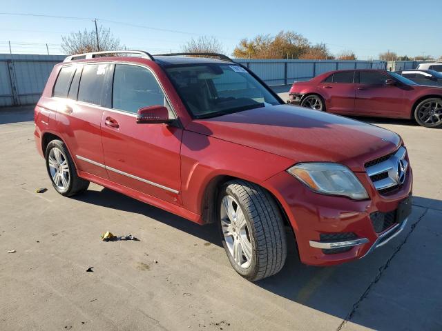 WDCGG5HB0FG436550 - 2015 MERCEDES-BENZ GLK 350 RED photo 4