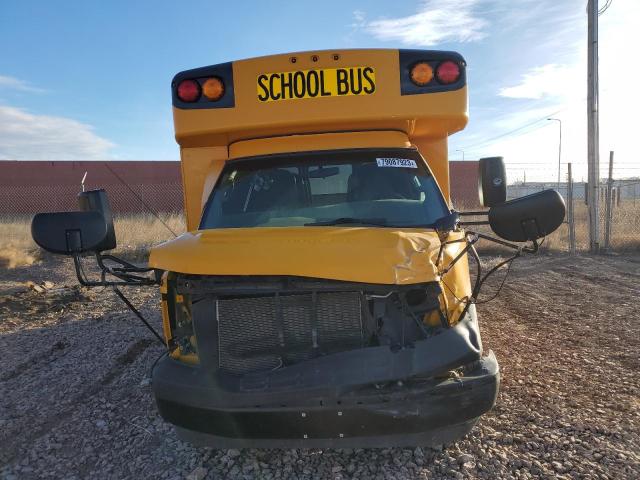 1GB3GRBG9J1286535 - 2018 CHEVROLET EXPRESS G3 YELLOW photo 5