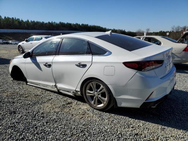 5NPE34AF6KH819673 - 2019 HYUNDAI SONATA LIMITED WHITE photo 2