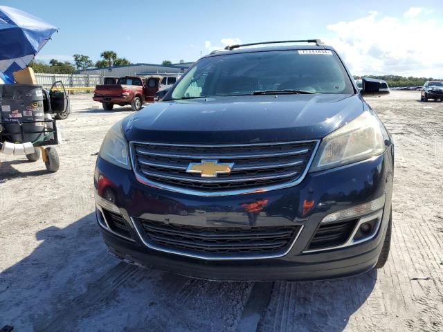 1GNKRGKD6HJ226676 - 2017 CHEVROLET TRAVERSE LT BLUE photo 5