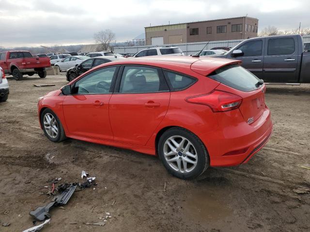 1FADP3K20GL387371 - 2016 FORD FOCUS SE RED photo 2