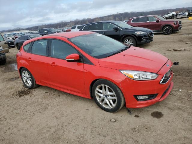 1FADP3K20GL387371 - 2016 FORD FOCUS SE RED photo 4