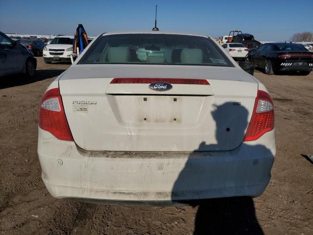 3FAHP0HA9BR180633 - 2011 FORD FUSION SE WHITE photo 6