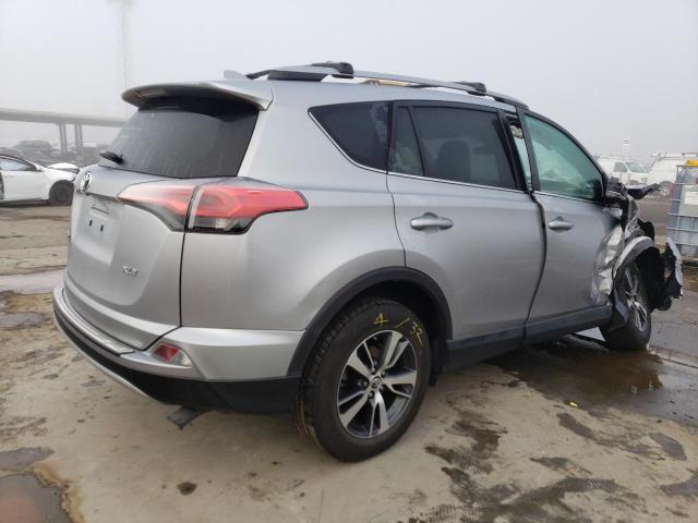 2T3WFREV1JW440646 - 2018 TOYOTA RAV4 ADVENTURE SILVER photo 3