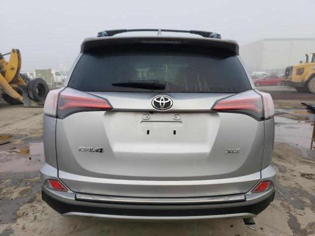 2T3WFREV1JW440646 - 2018 TOYOTA RAV4 ADVENTURE SILVER photo 6