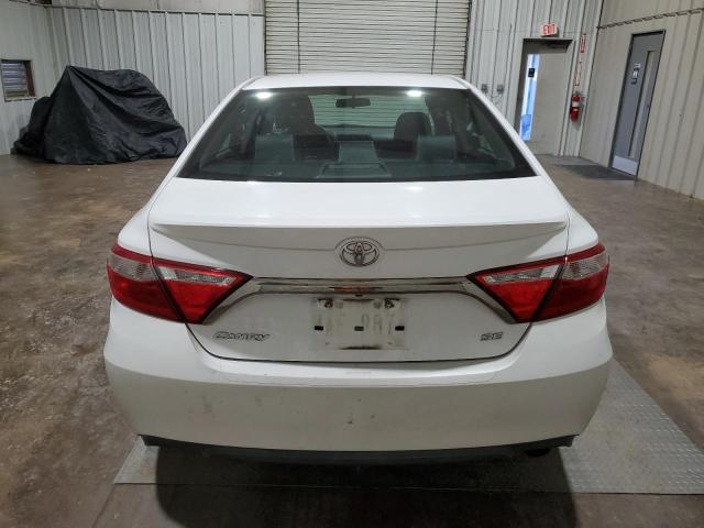 4T1BF1FKXGU262175 - 2016 TOYOTA CAMRY LE WHITE photo 6