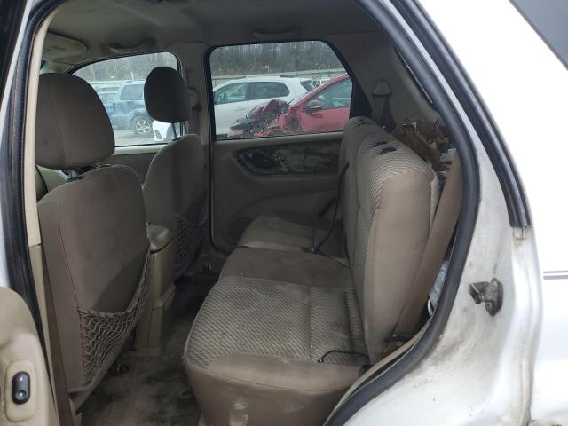 1FMYU93174KB61242 - 2004 FORD ESCAPE XLT WHITE photo 11