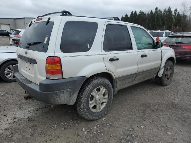 1FMYU93174KB61242 - 2004 FORD ESCAPE XLT WHITE photo 3