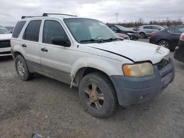 1FMYU93174KB61242 - 2004 FORD ESCAPE XLT WHITE photo 4