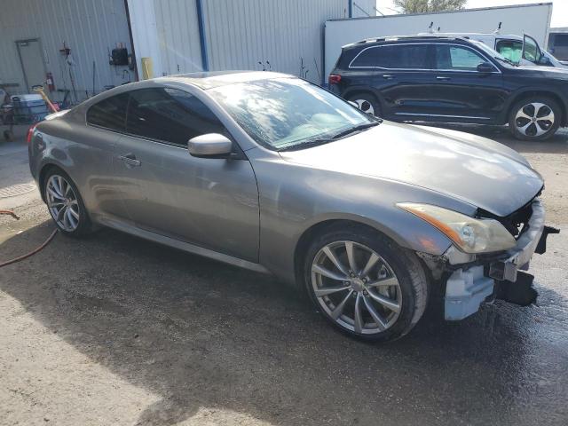 JNKCV64E58M103716 - 2008 INFINITI G37 BASE GRAY photo 4