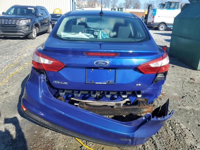 1FAHP3F26CL460653 - 2012 FORD FOCUS SE BLUE photo 6