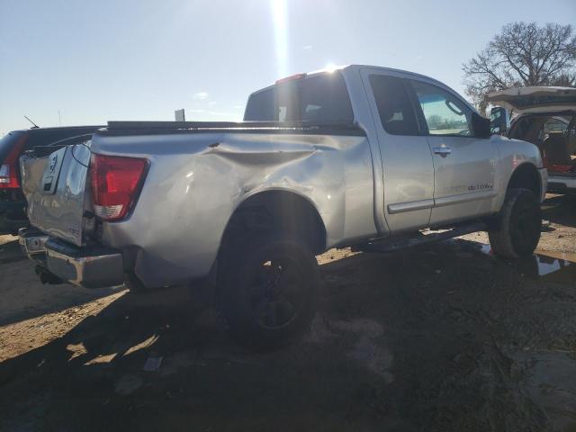 1N6AA06B85N525647 - 2005 NISSAN TITAN XE SILVER photo 3