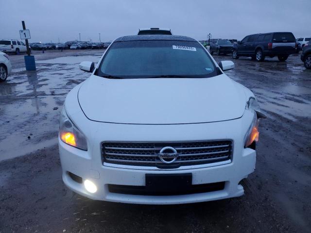 1N4AA5AP5BC834668 - 2011 NISSAN MAXIMA S WHITE photo 5