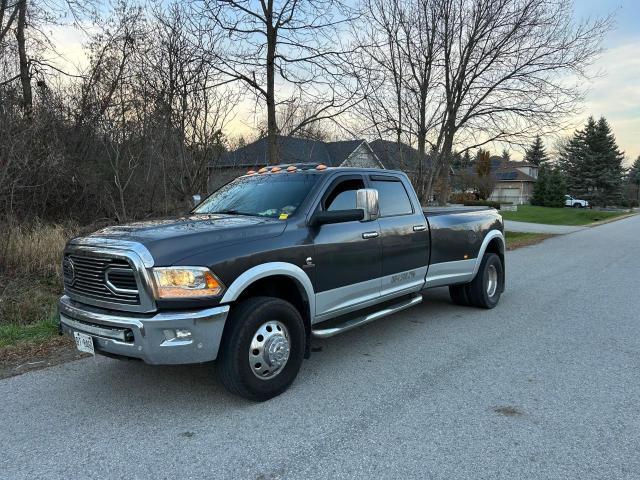 3C63RRJL9HG747983 - 2017 RAM 3500 LARAMIE GRAY photo 2