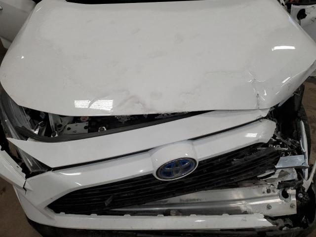 4T3RWRFV4MU047420 - 2021 TOYOTA RAV4 XLE WHITE photo 11