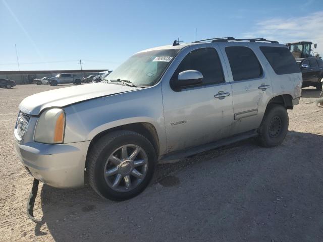 2011 GMC YUKON SLE, 