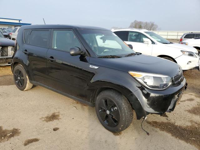 KNDJN2A28F7144736 - 2015 KIA SOUL BLACK photo 4