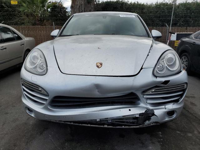 WP1AA2A22DLA02896 - 2013 PORSCHE CAYENNE SILVER photo 5