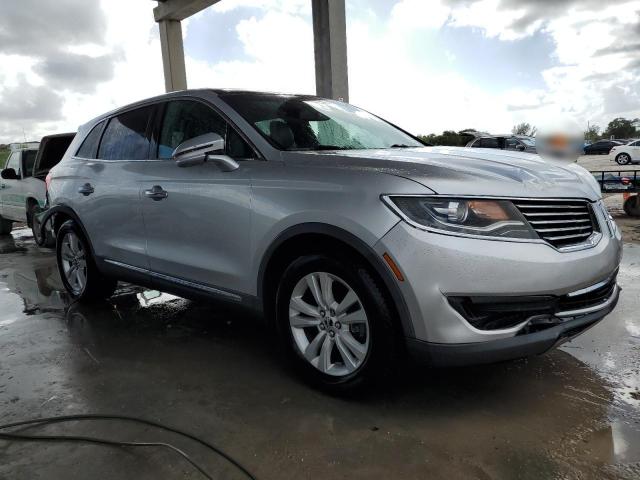 2LMPJ6KR2HBL24099 - 2017 LINCOLN MKX SELECT SILVER photo 4