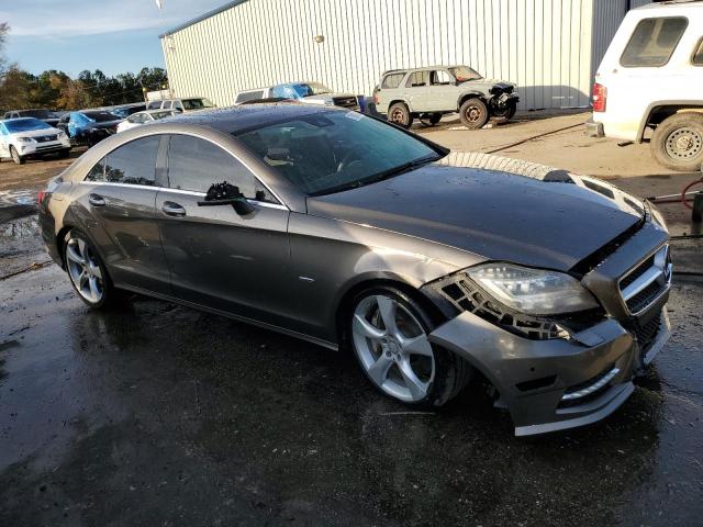 WDDLJ7DB8CA050597 - 2012 MERCEDES-BENZ CLS 550 GRAY photo 4