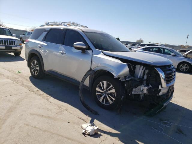 5N1DR3CA7NC228513 - 2022 NISSAN PATHFINDER SL SILVER photo 4