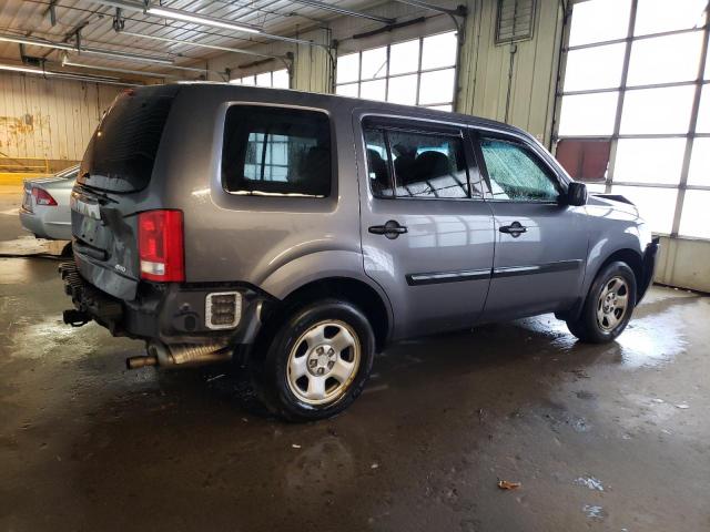 5FNYF4H21FB036742 - 2015 HONDA PILOT LX GRAY photo 3