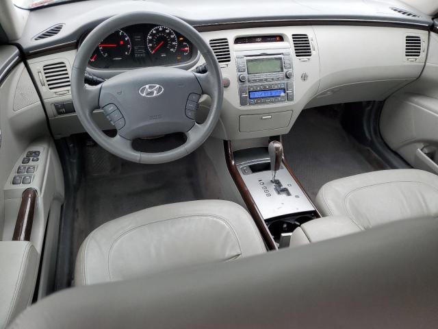 KMHFC46D49A360863 - 2009 HYUNDAI AZERA GLS WHITE photo 8