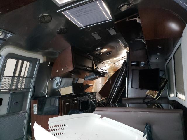 1STJBYP22LJ552717 - 2020 AIRS TRAVEL TRA SILVER photo 9