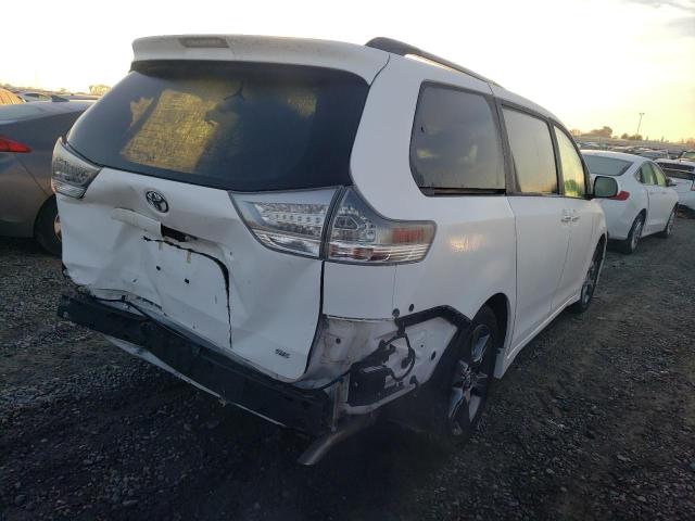 5TDXK3DC0FS624580 - 2015 TOYOTA SIENNA SPORT WHITE photo 3