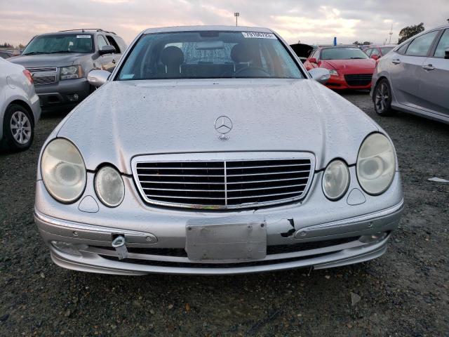 WDBUF70J83A199801 - 2003 MERCEDES-BENZ E 500 SILVER photo 5