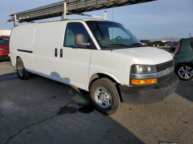 1GCZGUCA2E1212043 - 2014 CHEVROLET EXPRESS G3 WHITE photo 4