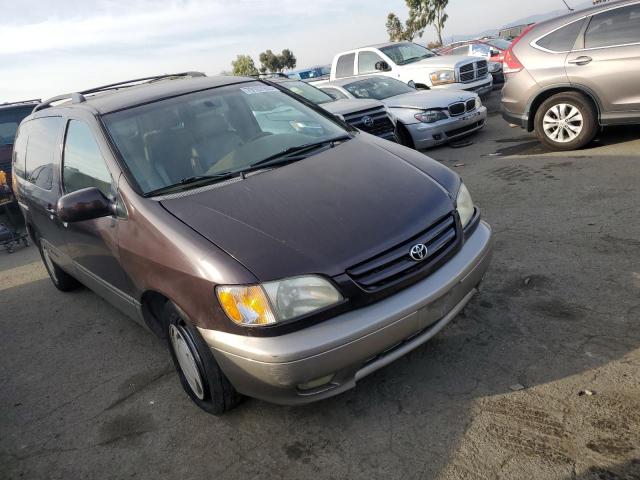 4T3ZF13C52U451375 - 2002 TOYOTA SIENNA LE BROWN photo 4