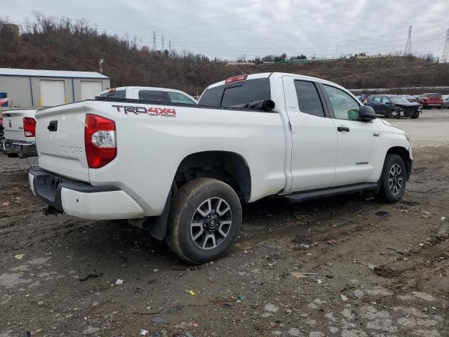 5TFUY5F11LX918858 - 2020 TOYOTA TUNDRA DOUBLE CAB SR/SR5 WHITE photo 3